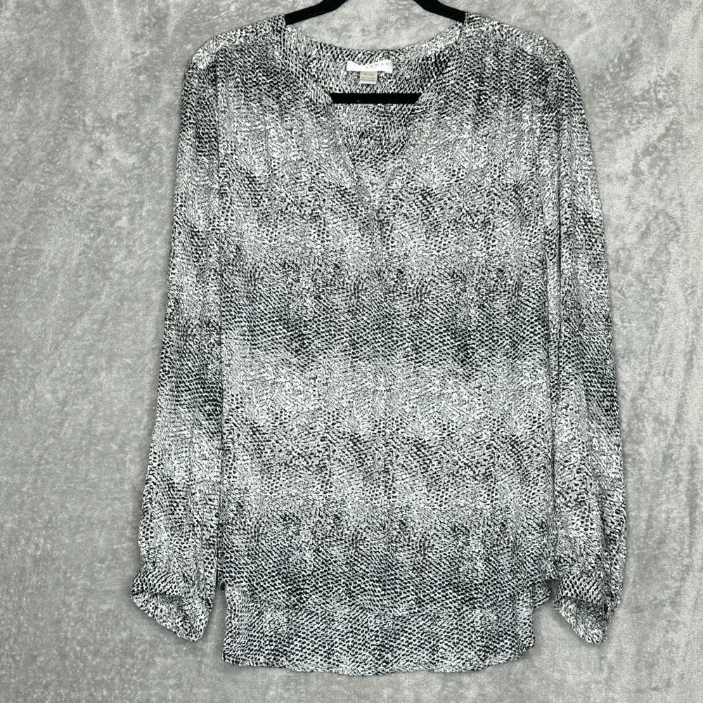 Kenar XL Shirt Top Gray Snake Print Button Up Long Sleeve V Neck High Low Womens
